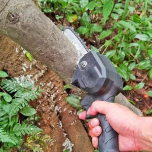 Read more about the article The Best Mini Electric Portable Chainsaw that You’ll Ever Get